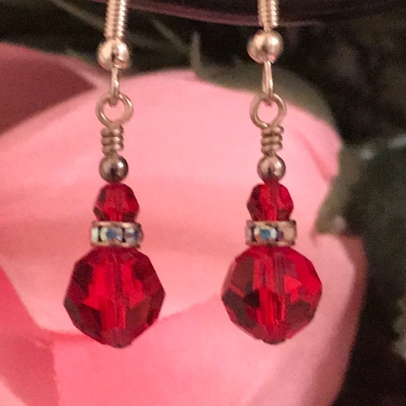 🔥ON SALE🔥3/$30🔥 💖 LA Design💖Handmade Earrings - Picture 1 of 6